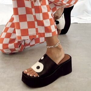 Princess Polly Joni platform sandals